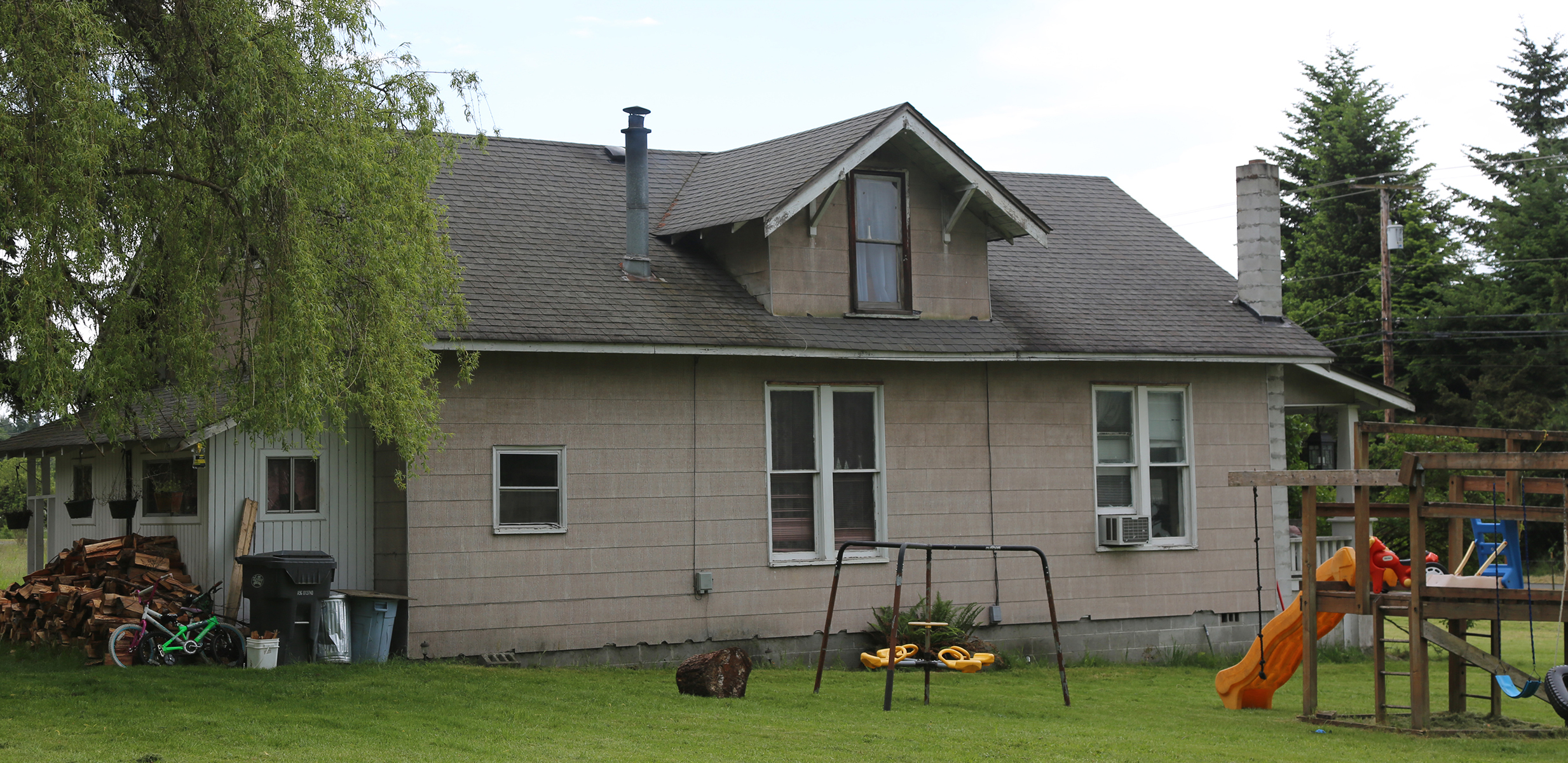The home of Olson’s mother, where Olson and her children stayed after being evicted in 2012.